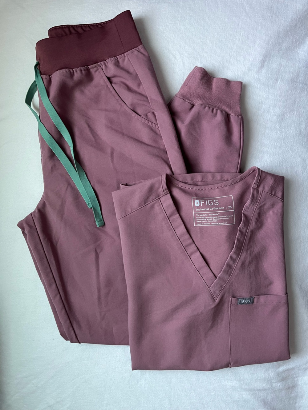 FIGS Scrub Top Mineral Mauve XS/S